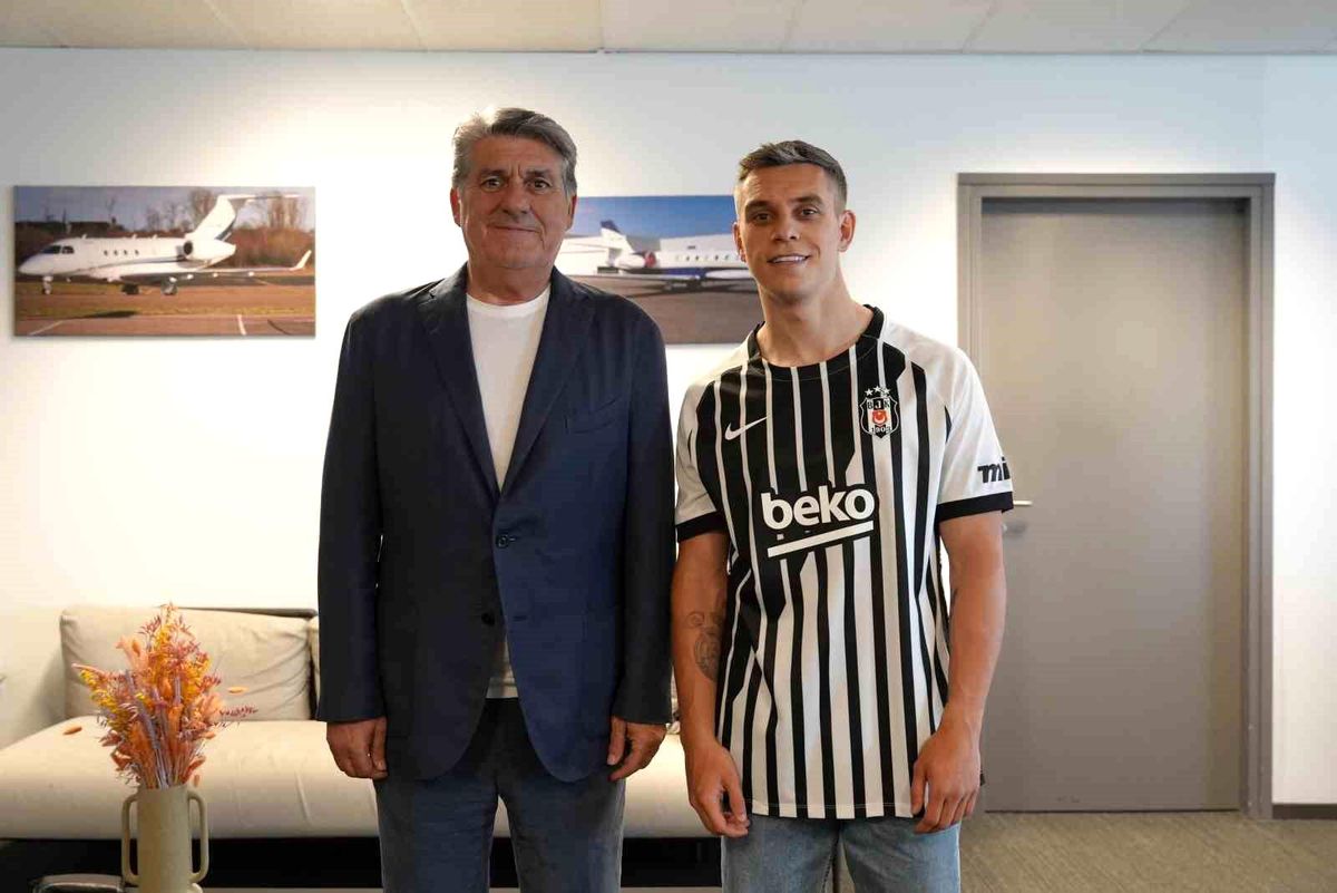 Beşiktaş: "Transfer görüşmesine başladığımız profesyonel futbolcu Leandro Trossard, sağlık kontrolleri ve transfer sürec..