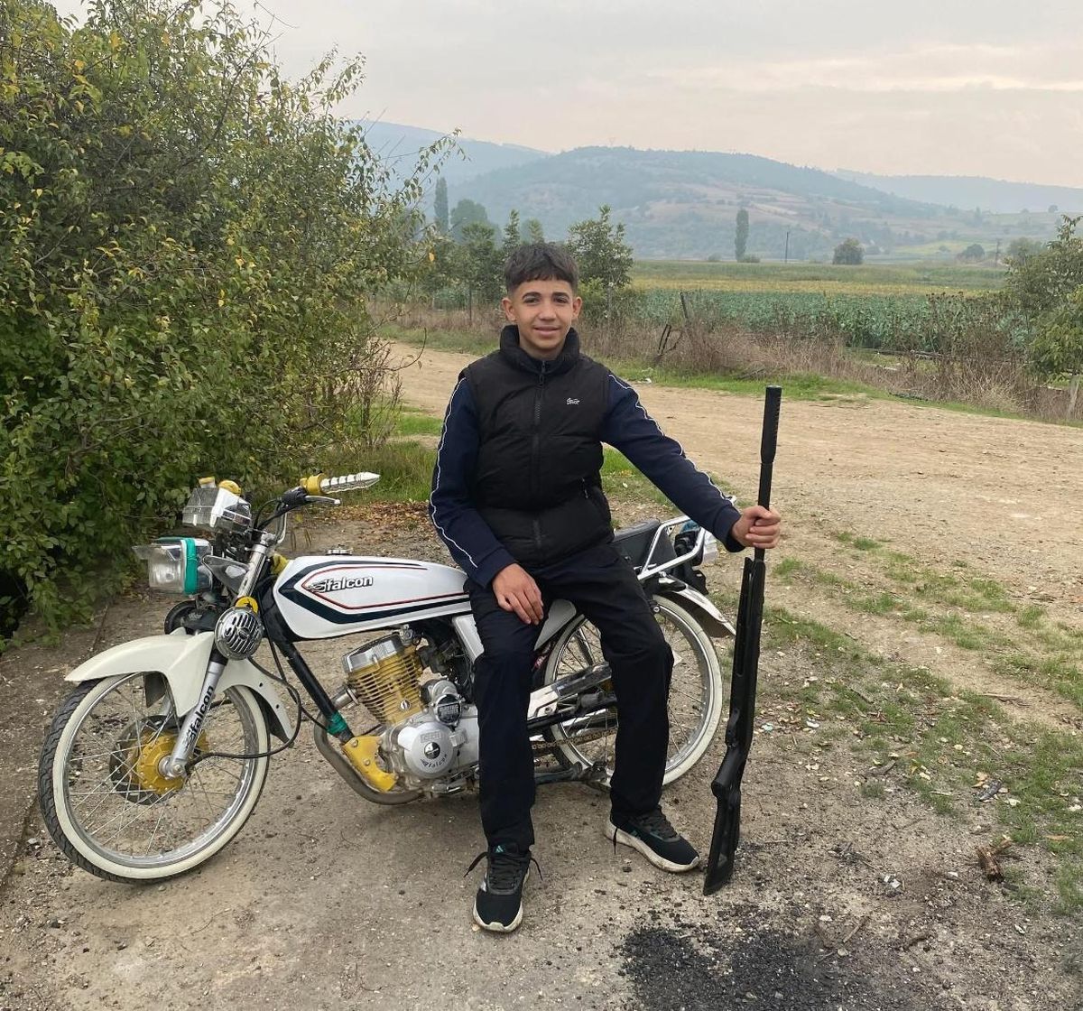 Bir gün önce satışa çıkardığı motosikletiyle yaptığı kazada öldü