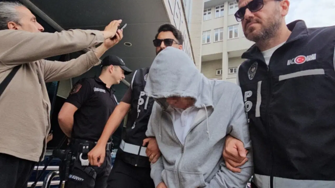 Zonguldak'ta yasa dışı kürtaj ve rüşvet operasyonu: Şüpheli doktor paralarla yakalandı