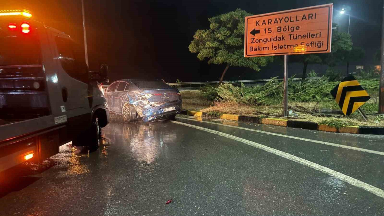 Zonguldak'ta kavşakta kaza: 5 yaralı var