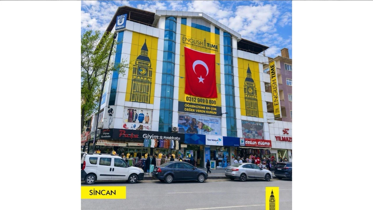 English Time’dan A Millî Takım’a 110 şubede bayraklı destek