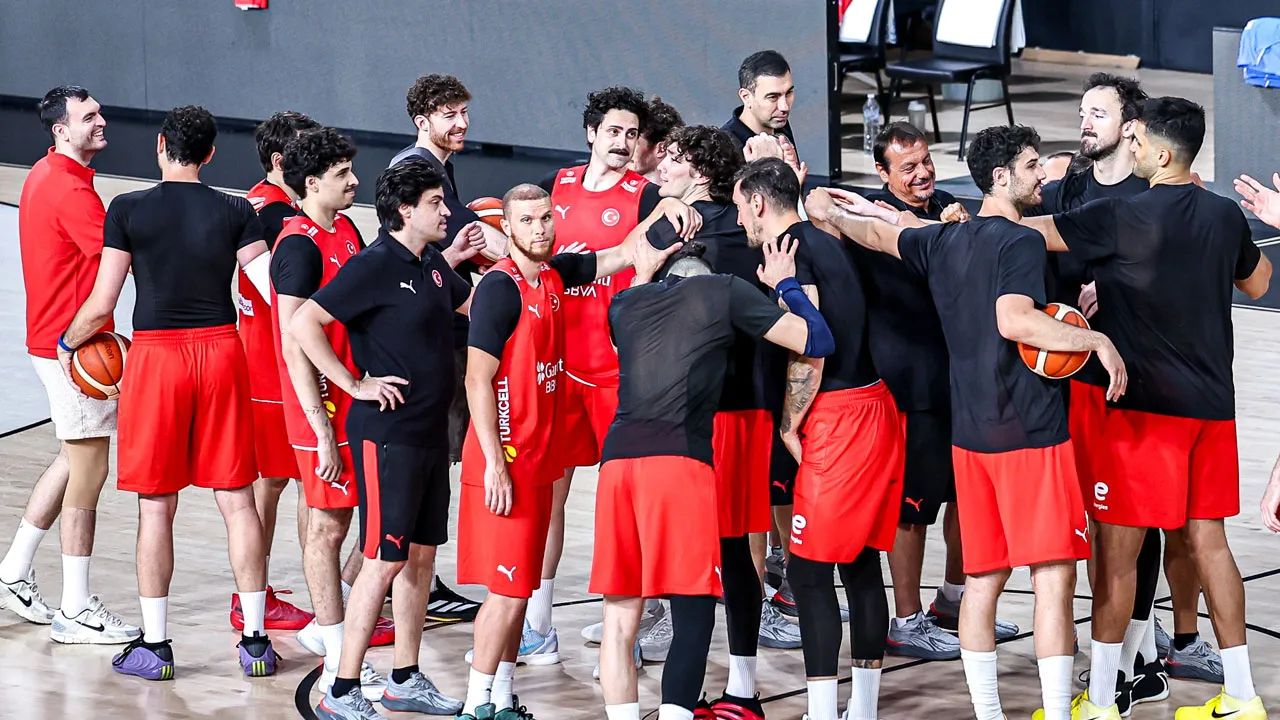 Milliler, Bosna Hersek ve İsviçre maçı hazırlıklarına başladı