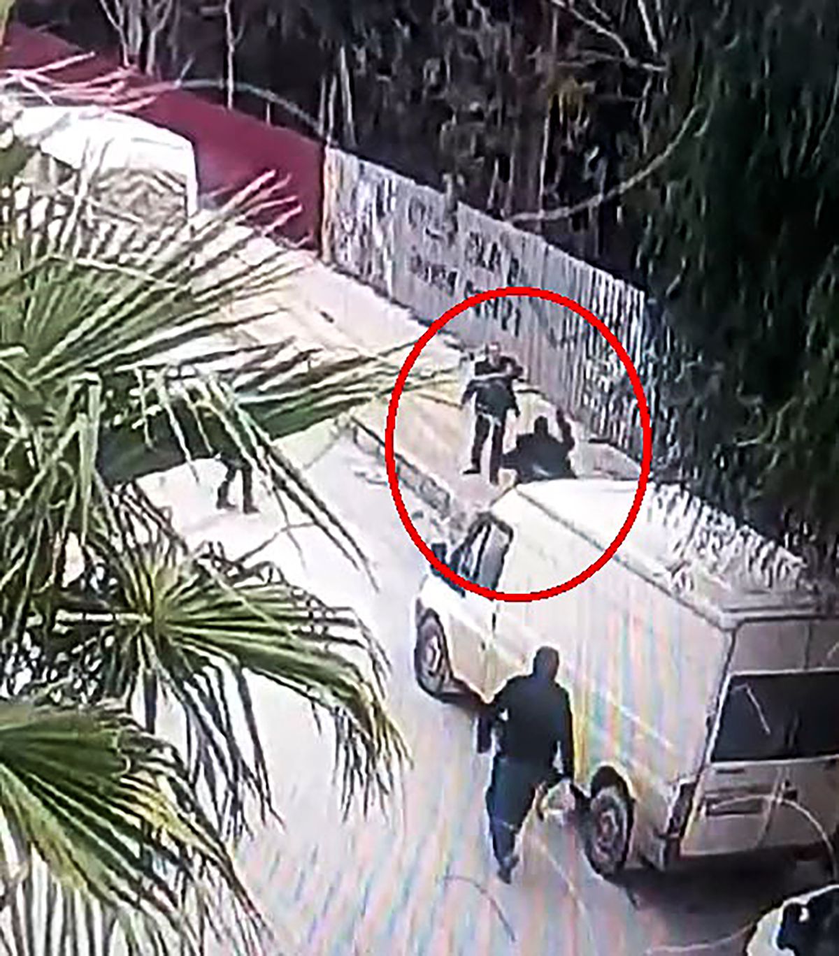 Kendisine bıçak çekeni kaldırım taşıyla öldüren engelliye tahliye
