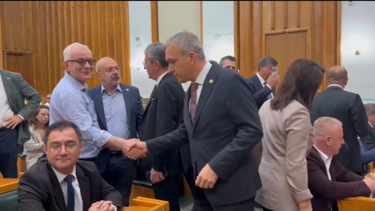TBMM'de kritik saatler: CHP Grup Toplantısı'nda kim konuşacak?