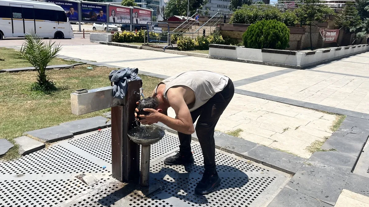 SON DAKİKA… Ne Fransa ne Almanya! Ejderha sıcakları sonrası o ilde sıcaklık 36 dereceyi aştı: Yanıyoruz… Burası cehennem