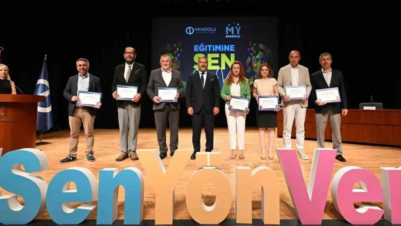 Anadolu Üniversitesi'nin "Mikro Yeterlilikler Ekosistemi" tanıtıldı