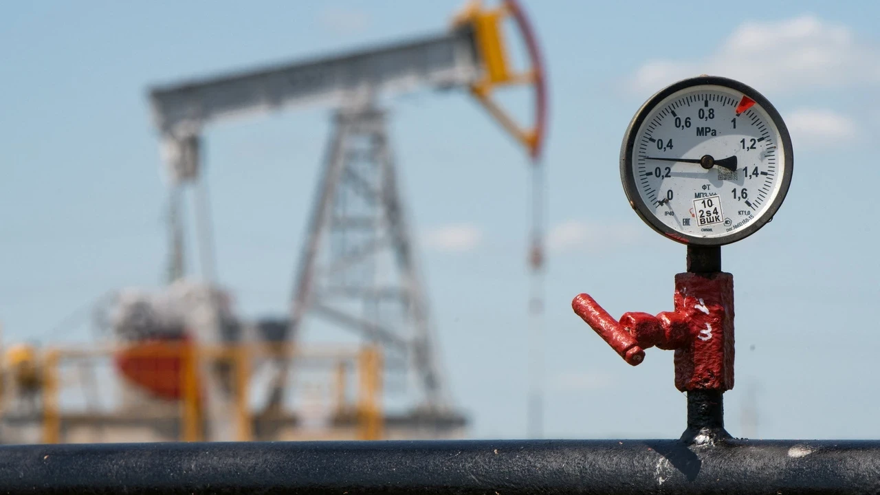 Commerzbank petrol fiyatı tahminini aşağı çekti