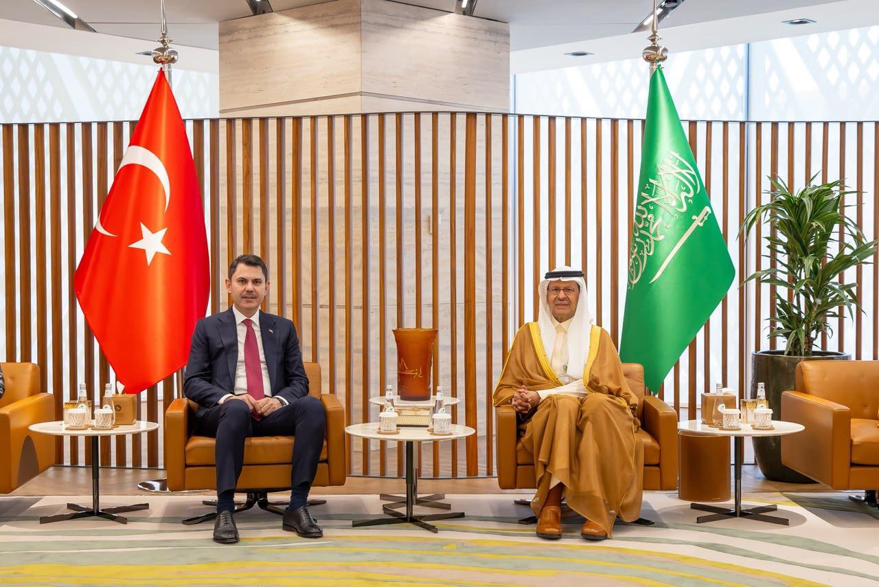 Bakan Kurum Suudi Bakanlar ile görüştü