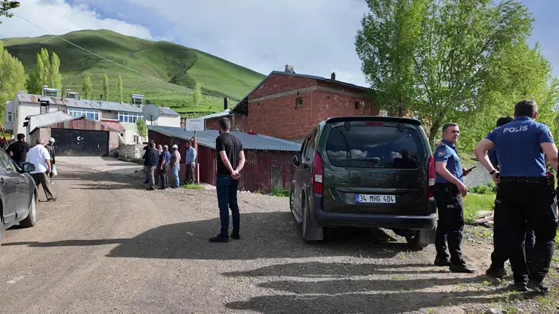 Sulama kanalına düşen 3 yaşındaki Yağız Ali, yaşam mücadelesi veriyor