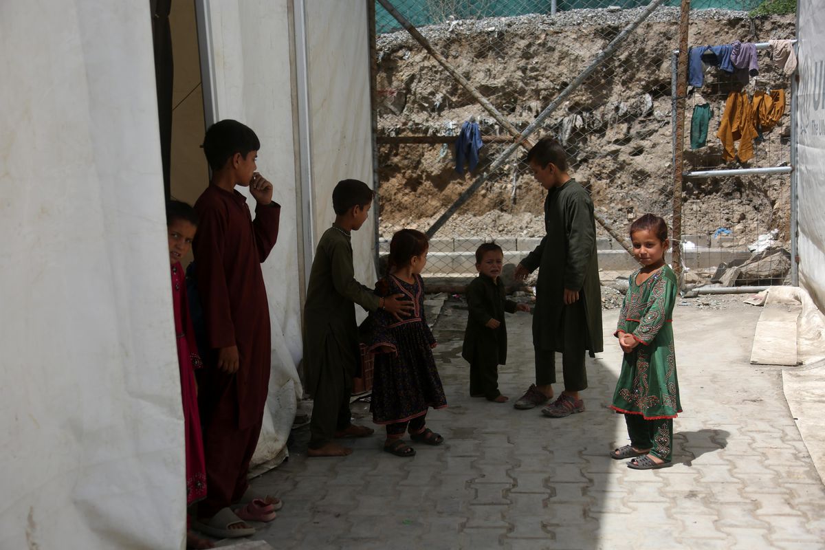 Afganistan'ın Nüfusu Yüzde 2,2 Artarak 37,2 Milyona Ulaştı