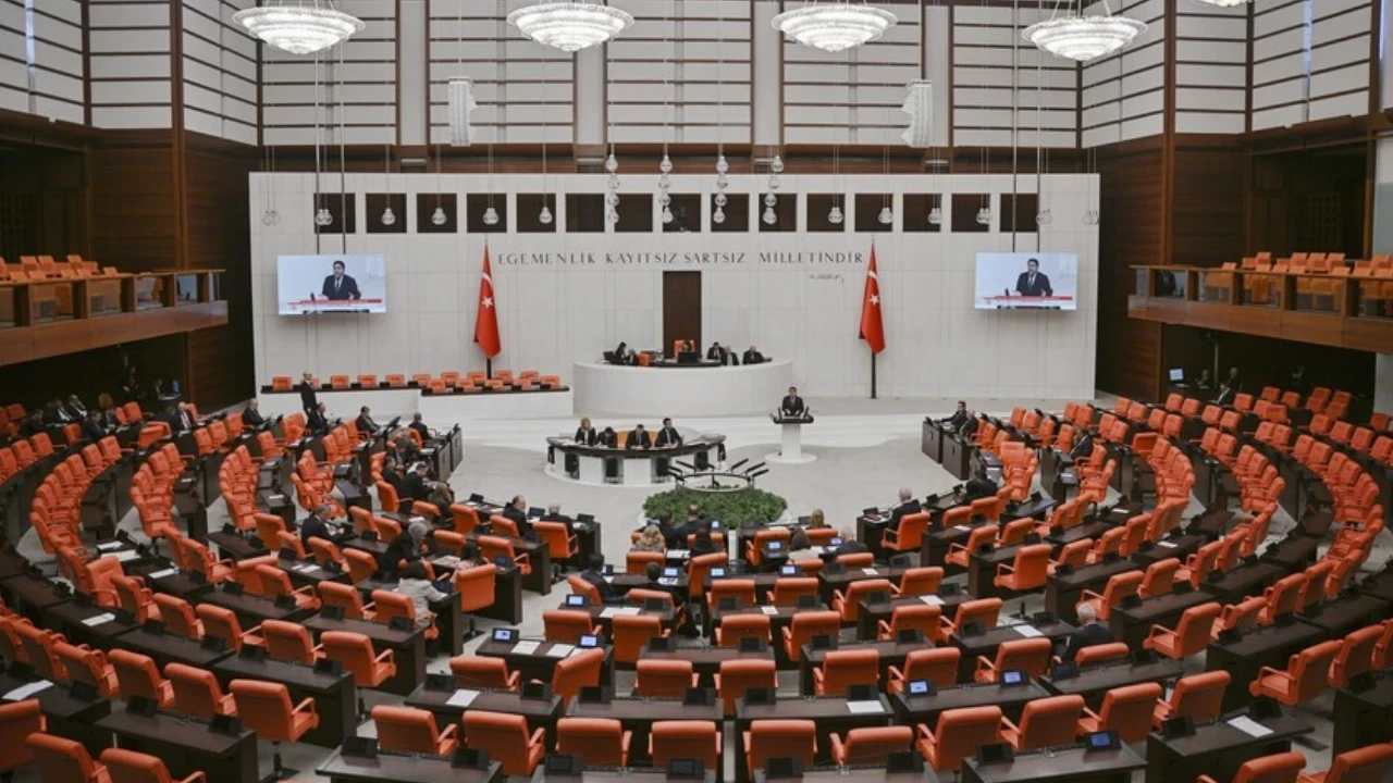 12. Yargı Paketi TBMM Genel Kurula geldi mi, ne zaman gelecek? Yeni yargı paketi Meclis'ten geçti mi? Hangi maddeler var