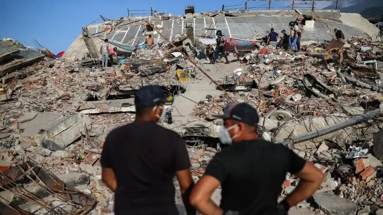 Venezuela'daki deprem felaketinde hayatını kaybedenlerin sayısı 2 bin 954'e yükseldi