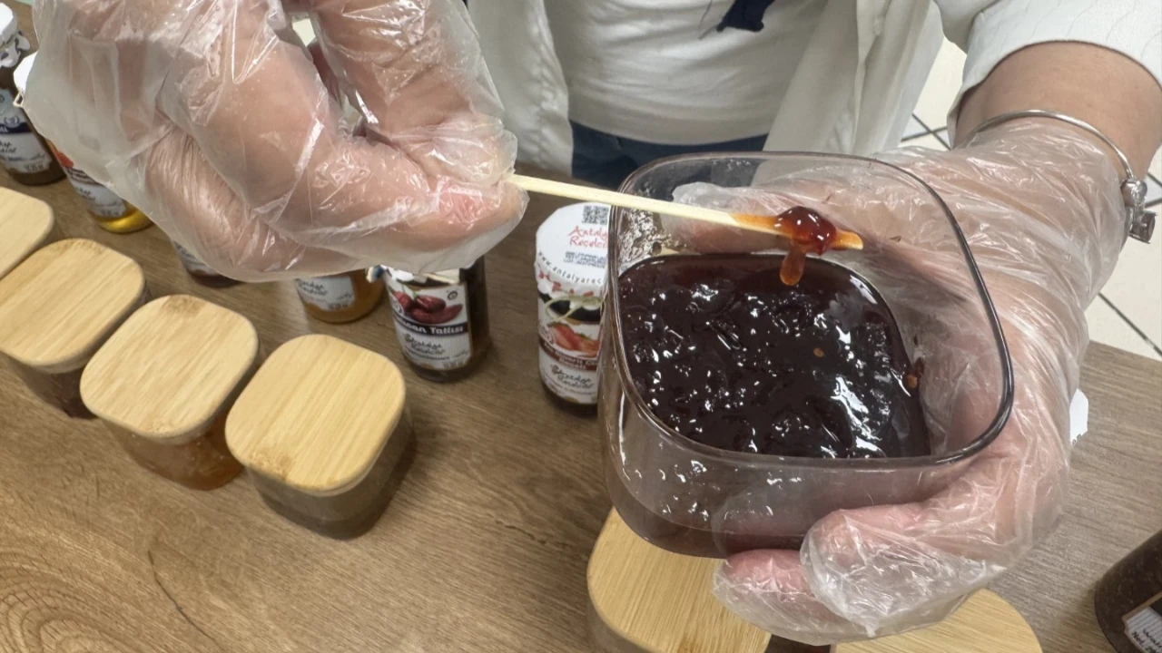 Öğretmenliği bıraktı, 19 ülkeye ürün ihraç eden patron oldu