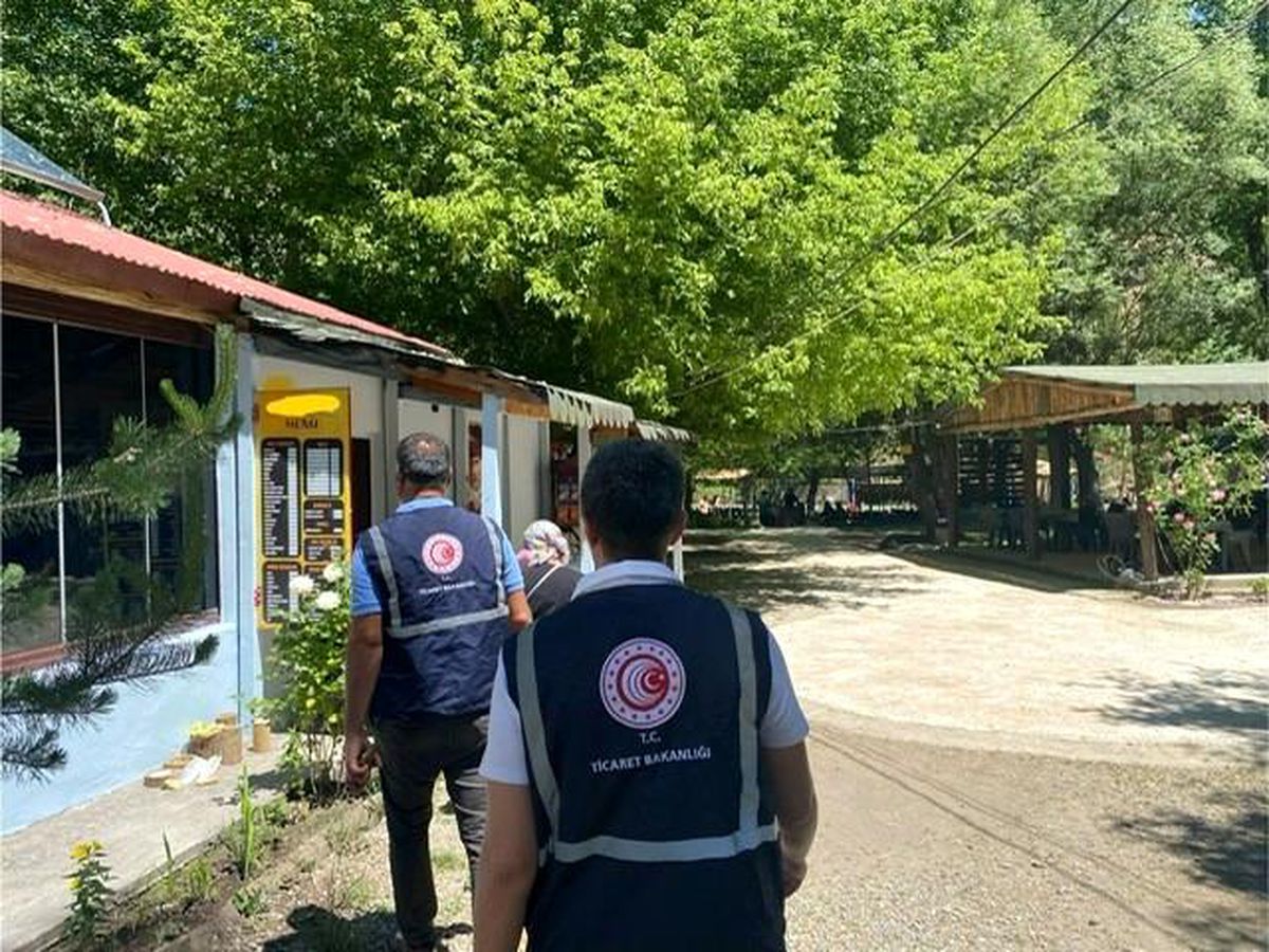 Tunceli'de haziran denetimleri: 2 bin 10 ürün incelendi, 21 işletmeye yaptırım