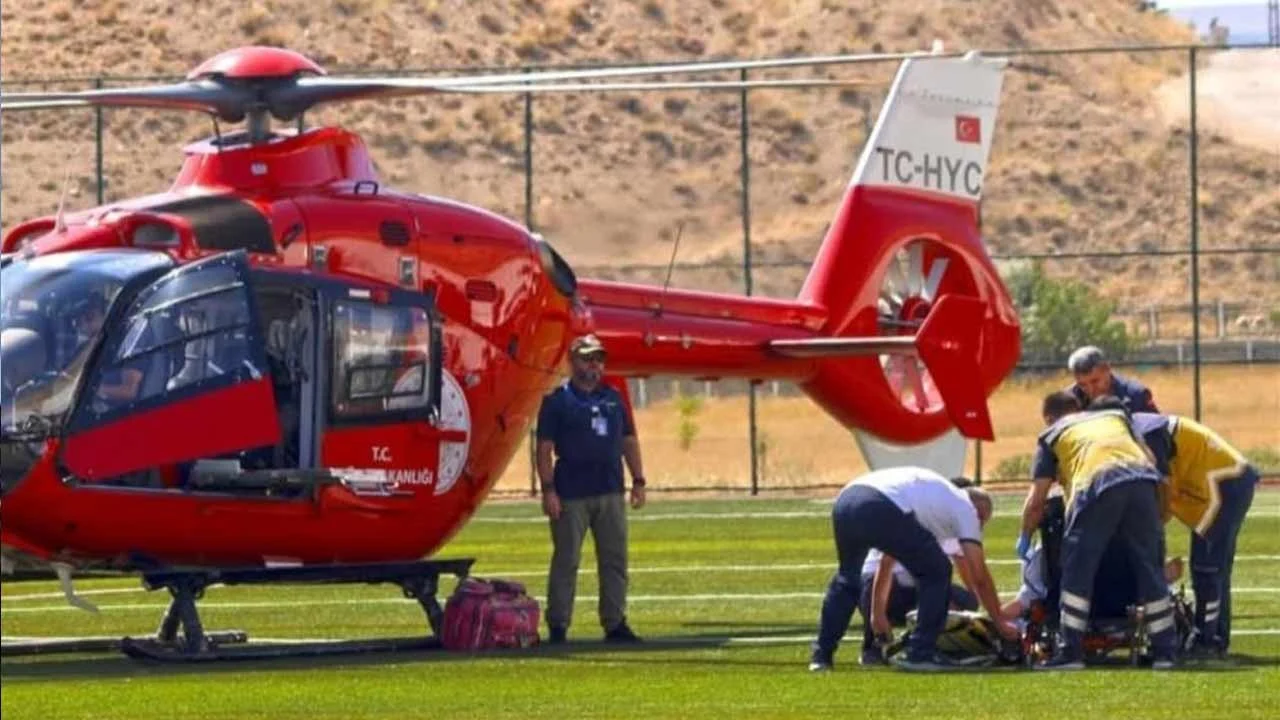 Hastaların rehin alındığı günlerden, kalp krizi geçiren hasta için helikopter kaldıran Türkiye'ye...