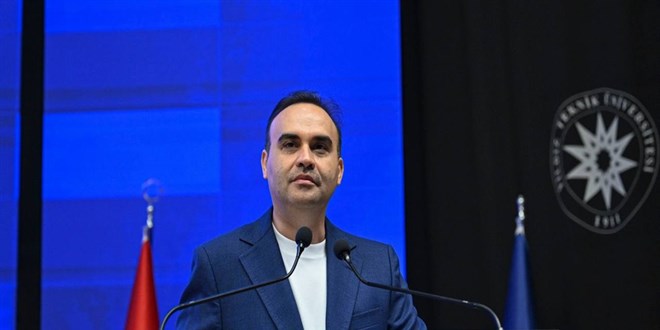 Bakan Kacır açıkladı: 81 ilde 5 milyon vatandaşa yapay zeka eğitimi!