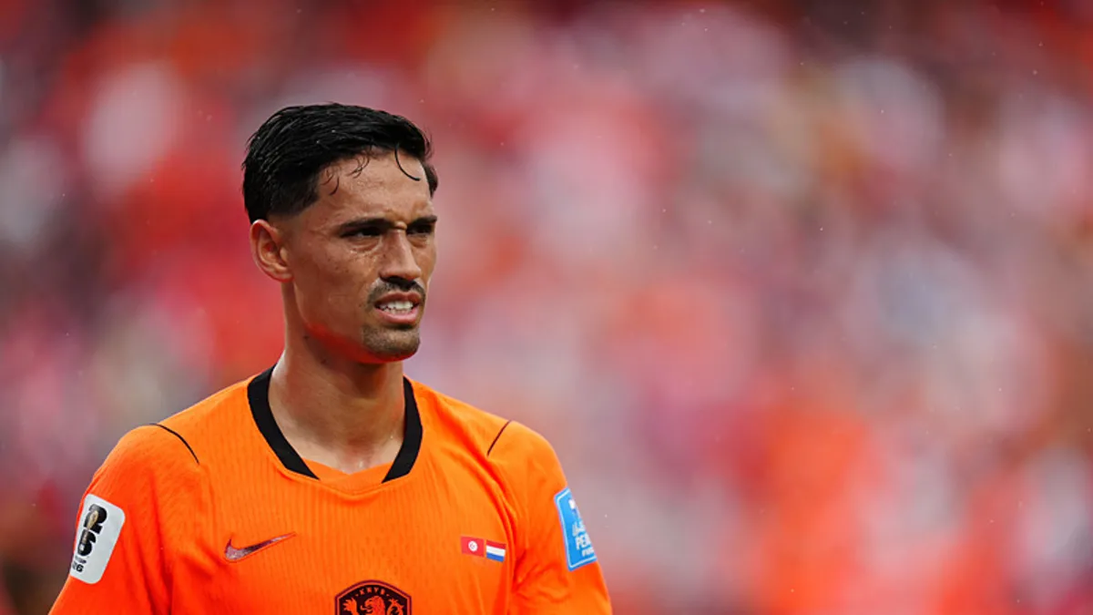Galatasaray’dan 2 transfer birden! Okan Buruk o ismi yönetime önerdi...