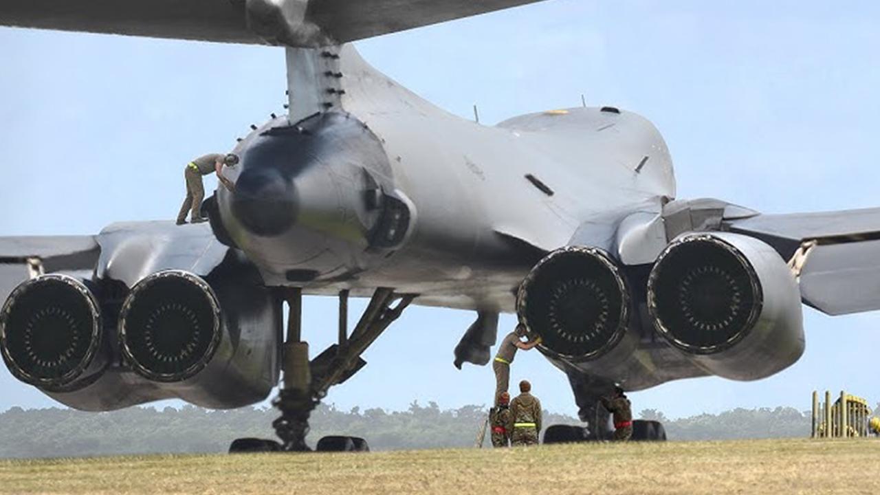 Axios: ABD, İran'da yeniden B-1 bombardıman uçakları kullanmaya başladı