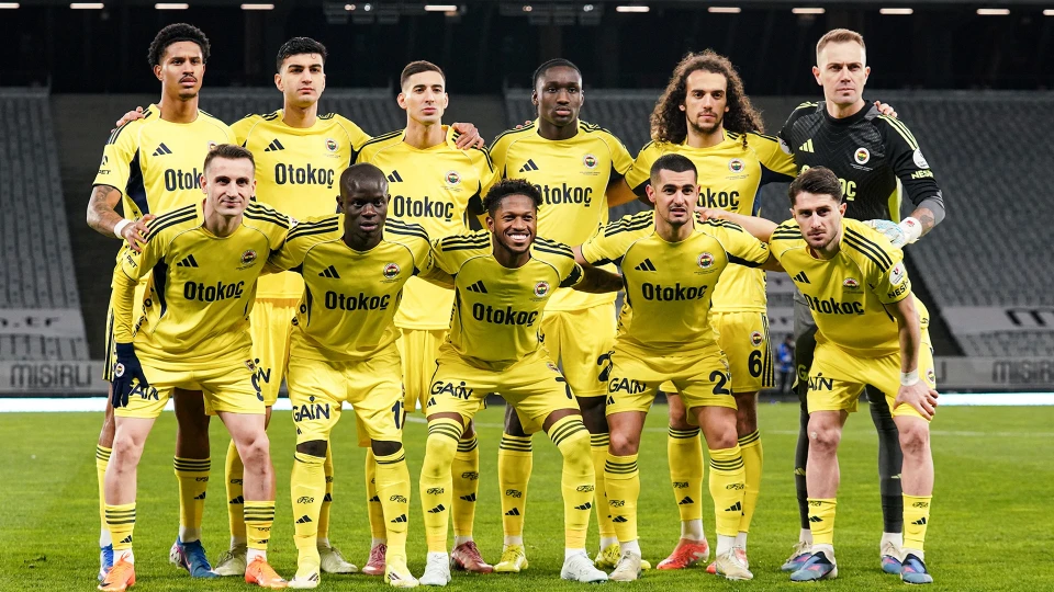 Fenerbahçe yabancı sayısı: Fenerbahçe'de kaç yabancı oyuncu var? TFF yabancı kuralı nedir? FENERBAHÇE FUTBOL HABERLERİ