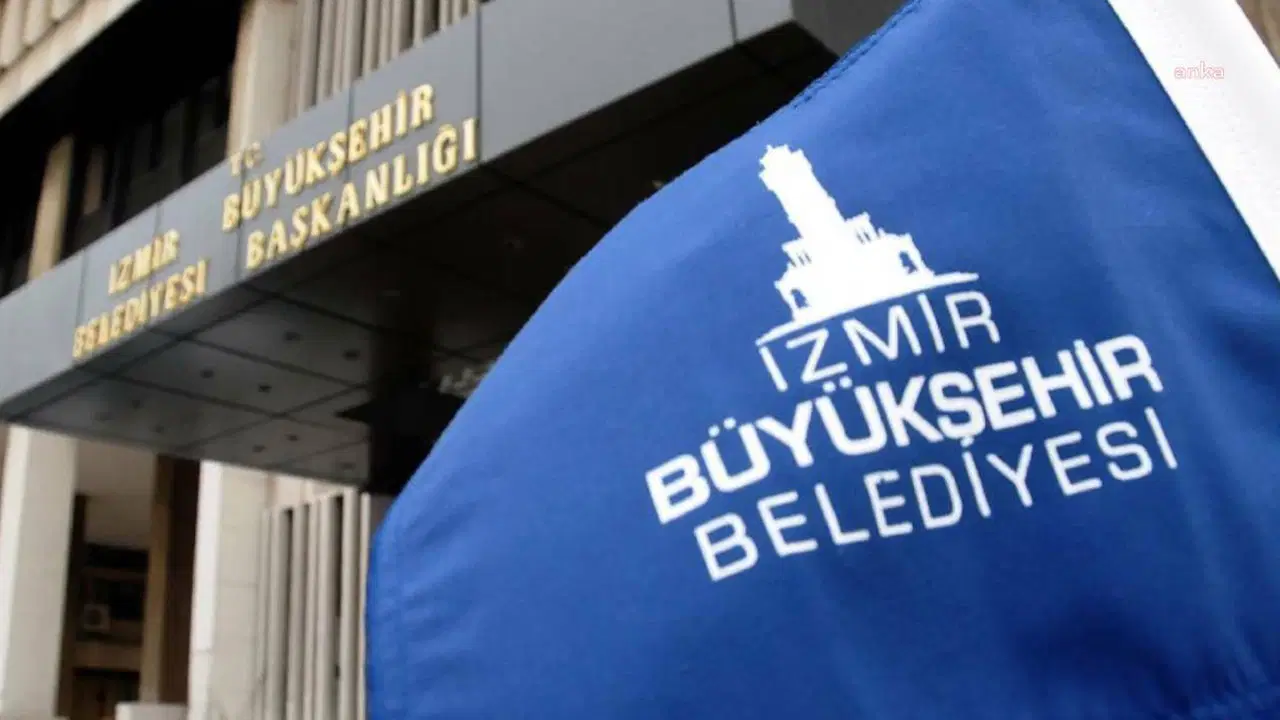 İzmir'de CHP'den bir ayrılık daha: Meclis Üyesi Erdal Karagöz istifa etti