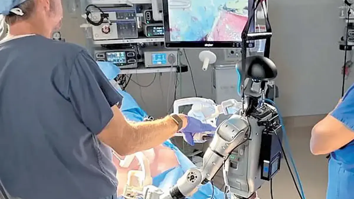 Robot cerrahtan safra kesesi ameliyatı