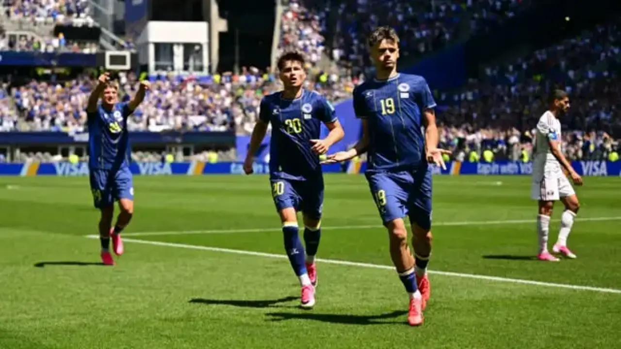 Bosna Hersek, Katar'ı eledi! Son 32 için kritik bekleyiş başladı