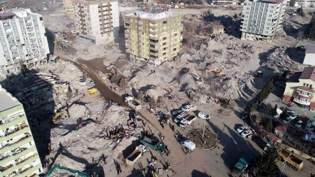 Ebrar Sitesi'ni imara açanlar "asli kusurlu" tespit edilmişti: İmar planlarına Belediye Meclisi' onayı