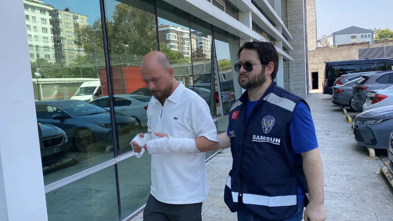 Eski eşinin iş yerini bastı, ortalığı savaş alanına çevirdi