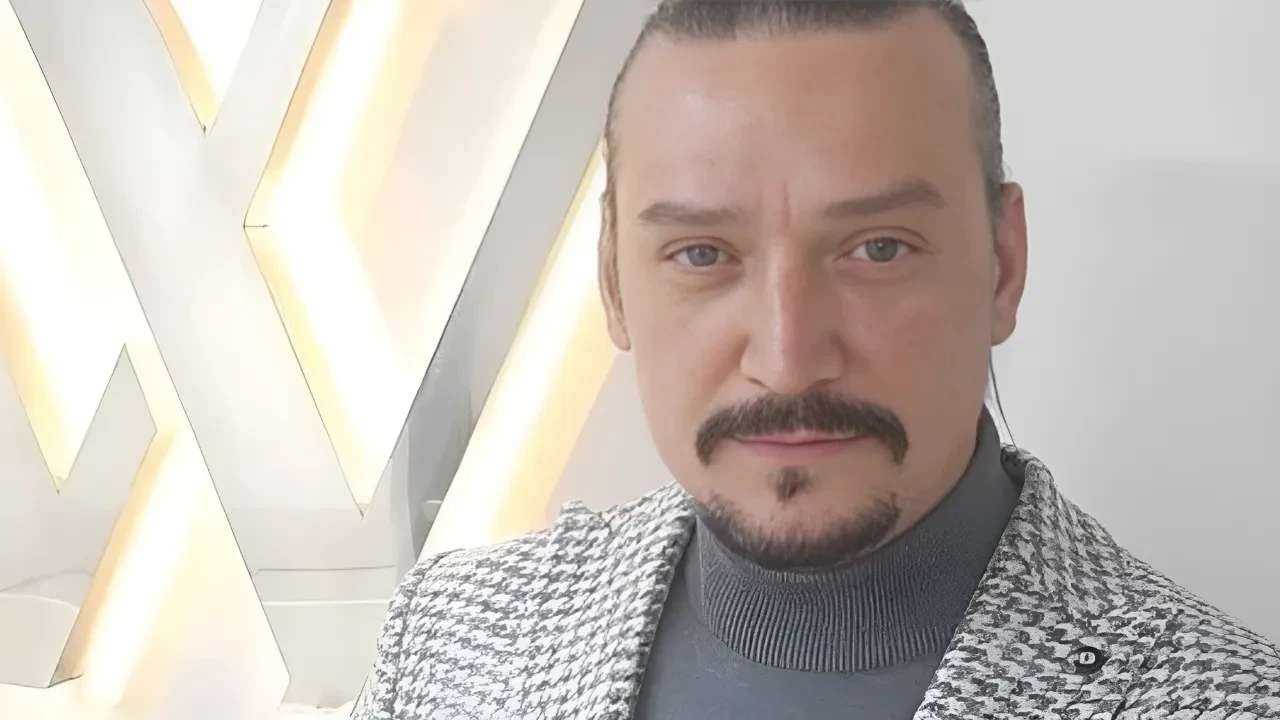 Eski manken Şenol İpek hakkında ağızları açık bıraktıran iddia! Evlilik vaadiyle milyonlar aldı