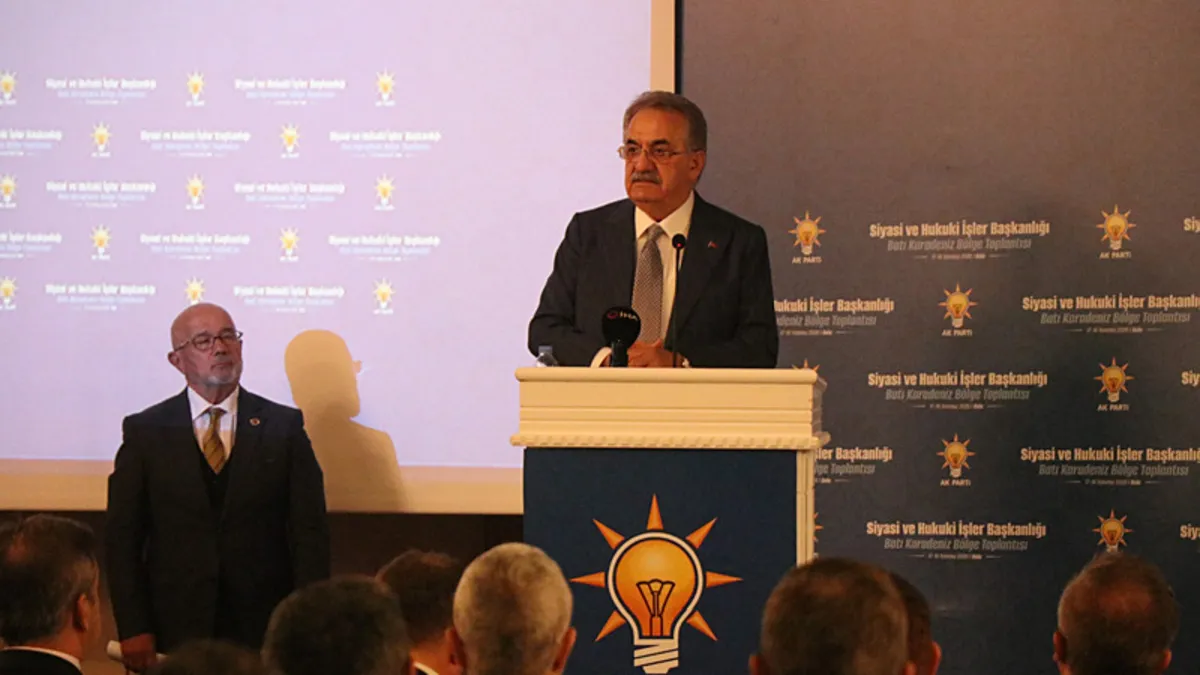 AK Partili Hayati Yazıcı'dan yeni anayasa mesajı: Referanduma sunmak suretiyle gerçekleştireceğiz