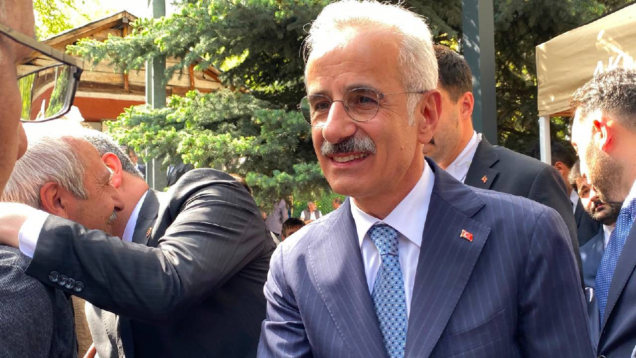 Bakan Uraloğlu: Bayburt-Gümüşhane Havalimanı yılda 2 milyon kişiye hizmet verecek kapasitede inşa ediliyor