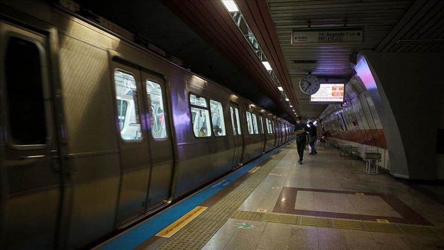 Kadıköy-Sabiha Gökçen metrosunda arıza. Yolcular tünelden tahliye edildi
