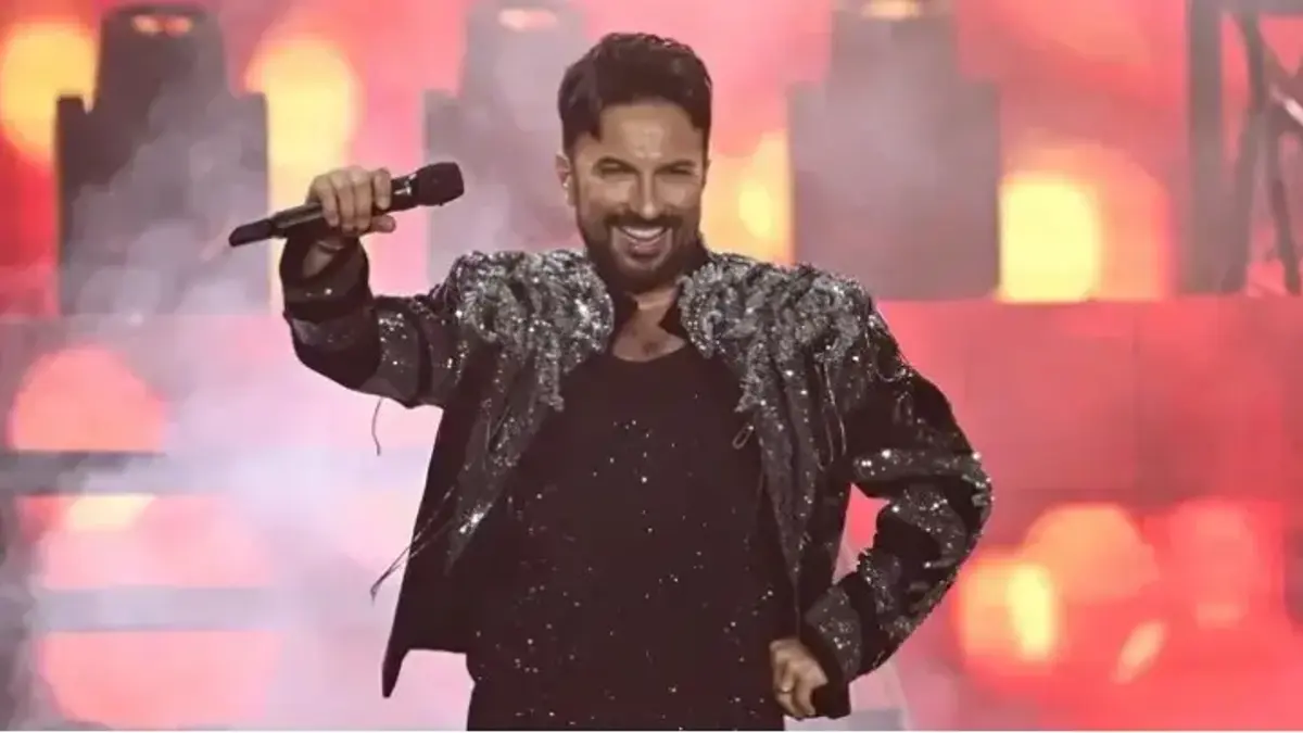 Tarkan Ankara’yı Coşturdu! Konser Alanı Doldu Taştı