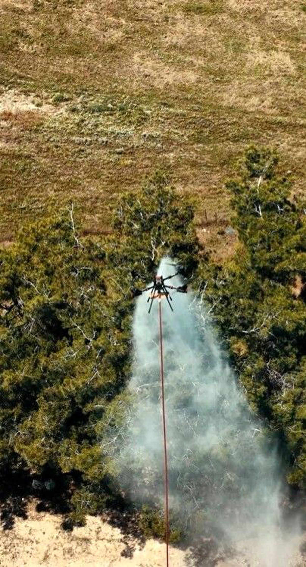 Yangında ilk kez kullanılan yenilikçi dron sistemi başarıyla test edildi