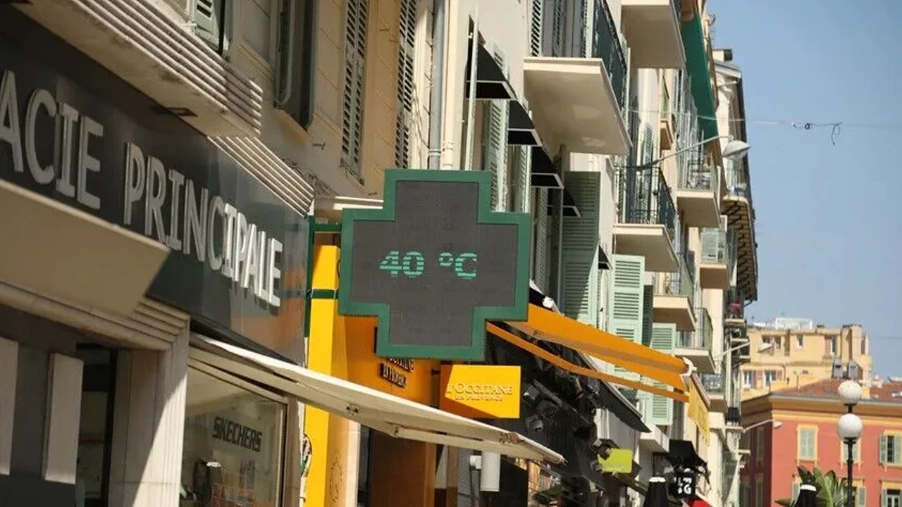 Fransa'da termometreler 40 dereceyi aşacak