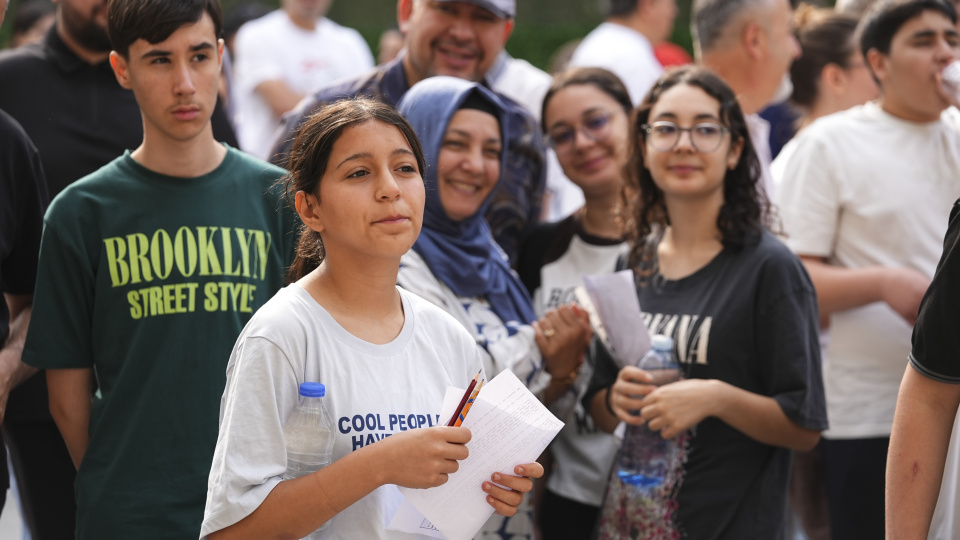 LGS kapsamındaki merkezi sınav başladı