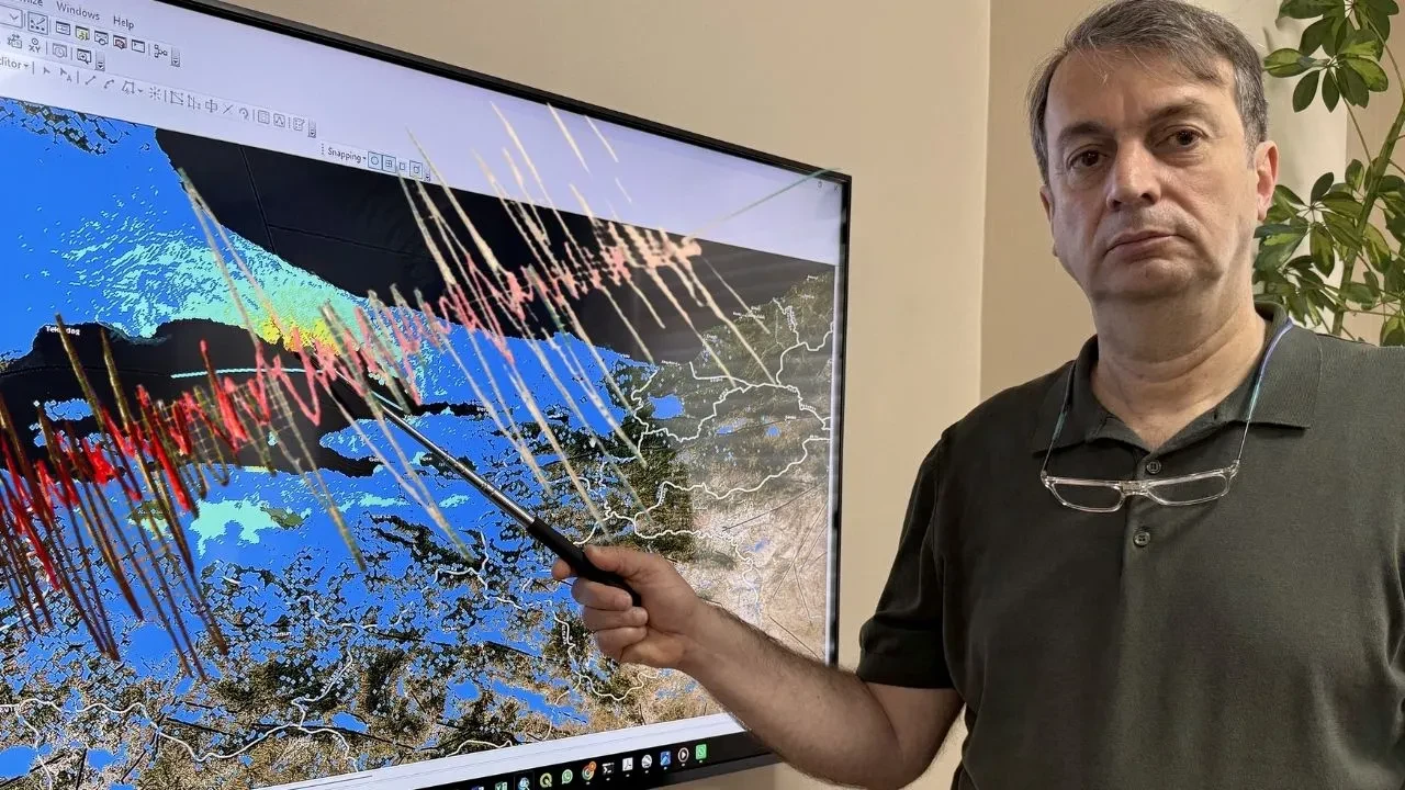 Alman bilim insanları işaret etti! Deprem hareketliliği İstanbul'a doğru ilerliyor