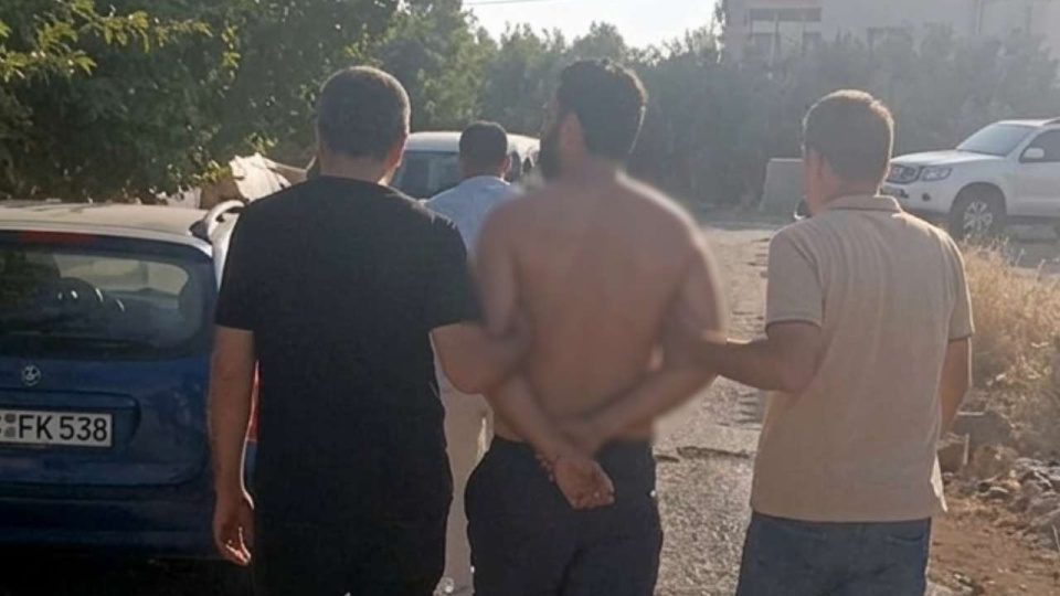 31 yıl hapis cezası bulunan hükümlüden, komşusuna ilginç rica: "Ufak bir cezam var da eve göz kulak ol"