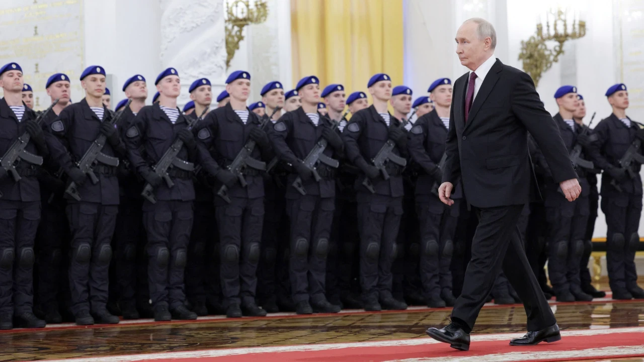 Putin güvenlik çemberini genişletti