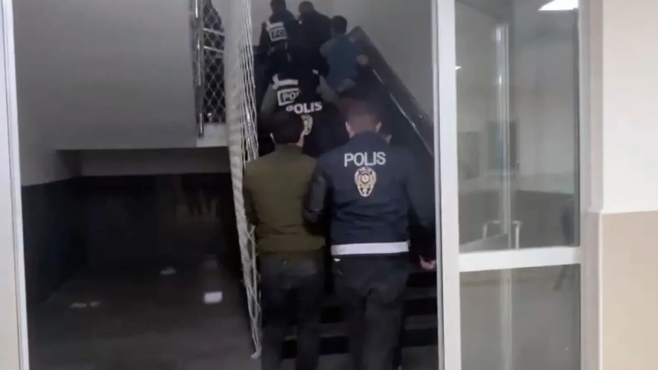Yasa dışı bahiste büyük vurgun: 118 gözaltı ve 100 milyon TL'lik mal varlığına tedbir!