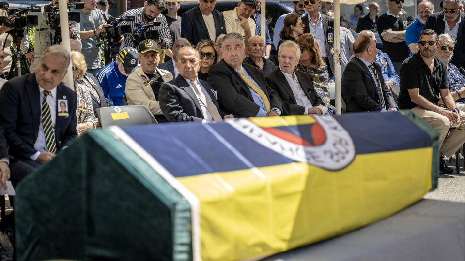 Fenerbahçe Köksal Özbek'e veda etti