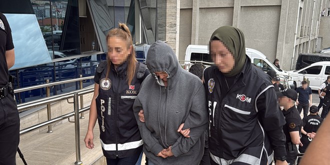 Yasa dışı kürtaj ve rüşvet operasyonu: Doktorun odasından yarım milyon lira çıktı