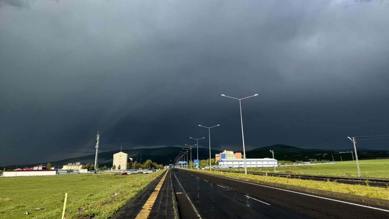 Ardahan ve Ağrı'da dolu alarmı!