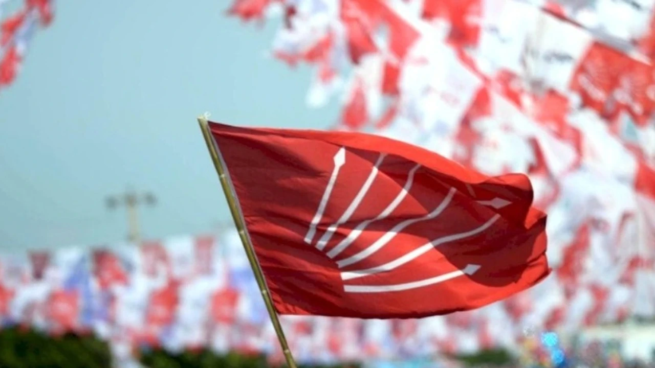 Gözler CHP'nin Grup Toplantısına Çevrildi: Kılıçdaroğlu ve Özel'i Takip Etmek İçin Başvuranların Sayısı Belli Oldu