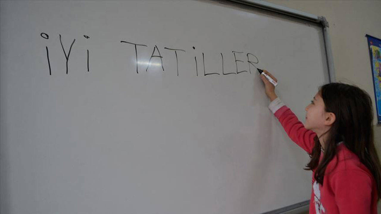 Yusuf Tekin ara tatil kararını açıkladı