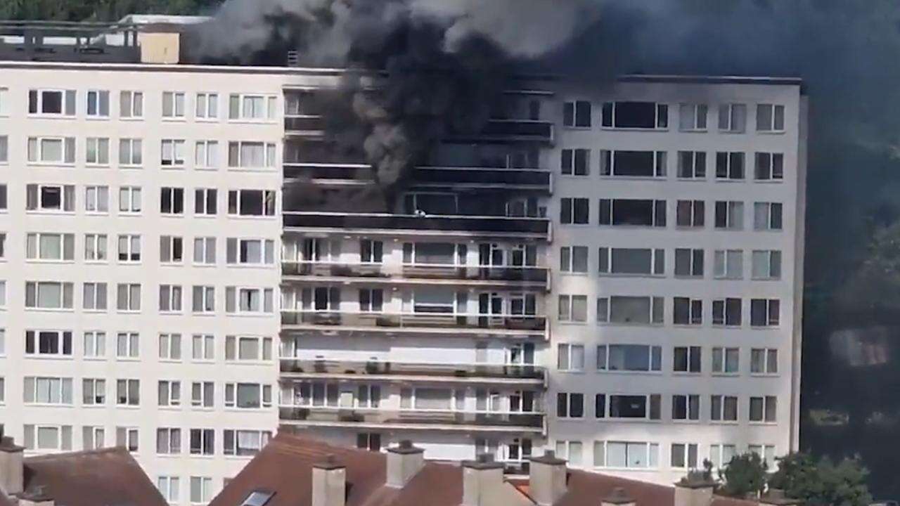 Belçika'da çıkan apartman yangınında 6 kişi hayatını kaybetti