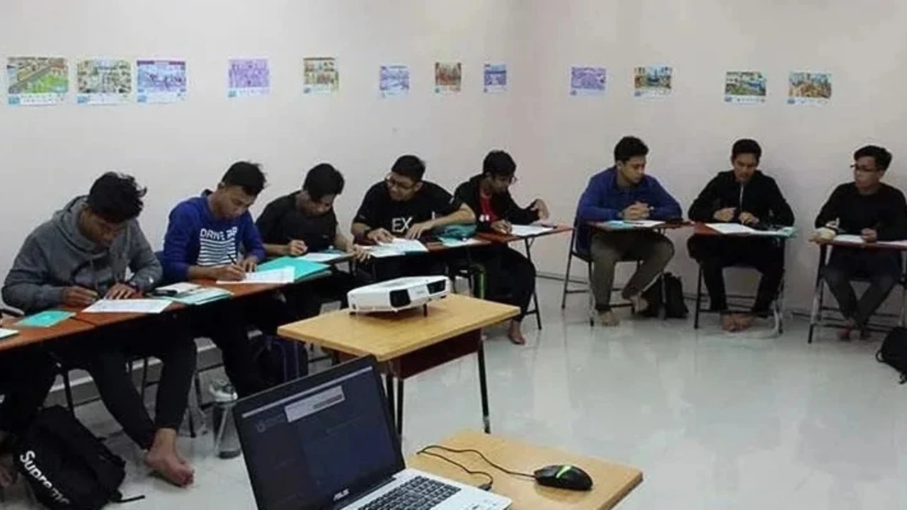 Malezya'da akran zorbalığı hamlesi: Emekli askerler okullarda görevlendirilecek
