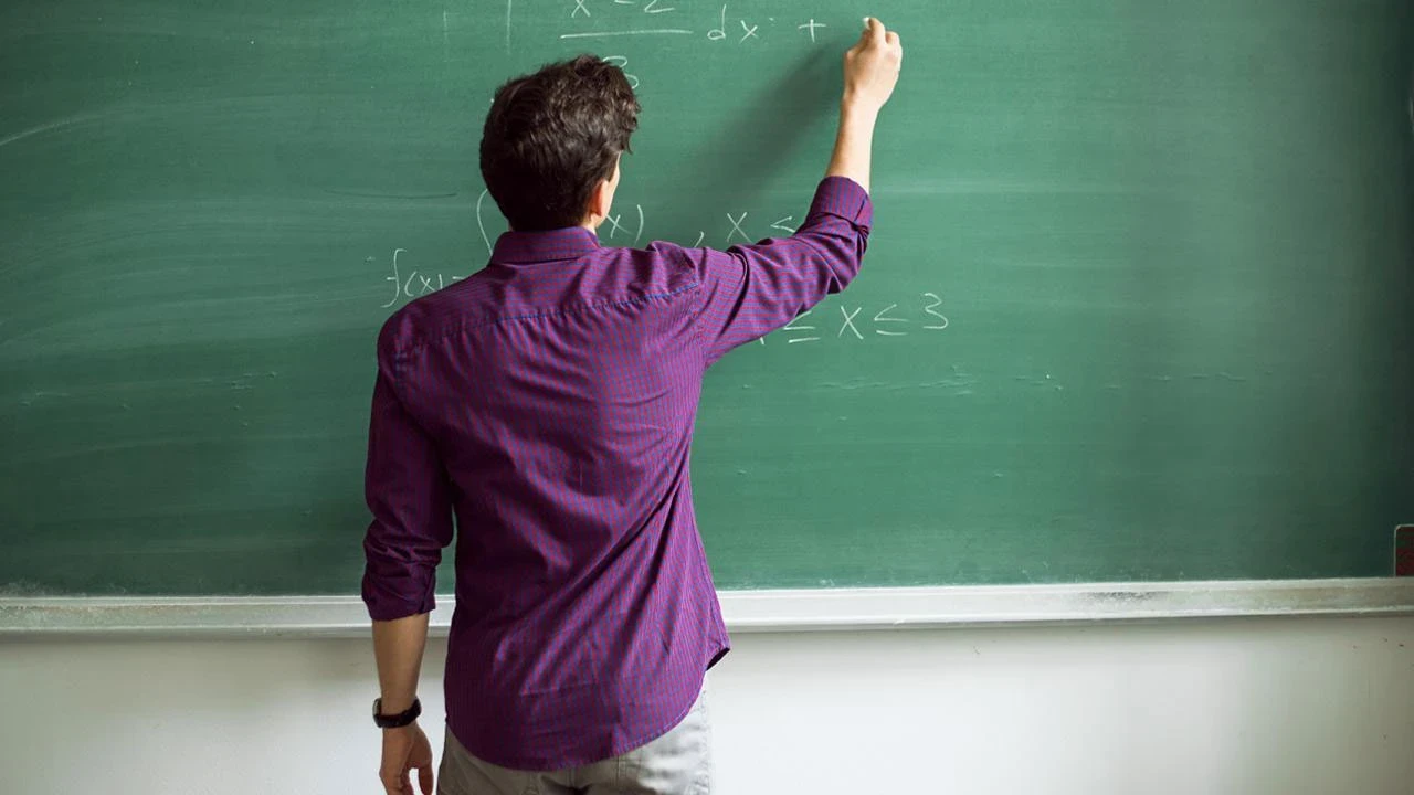 Öğretmenlerin haziran dönemi seminerleri çevrim içi yapılacak