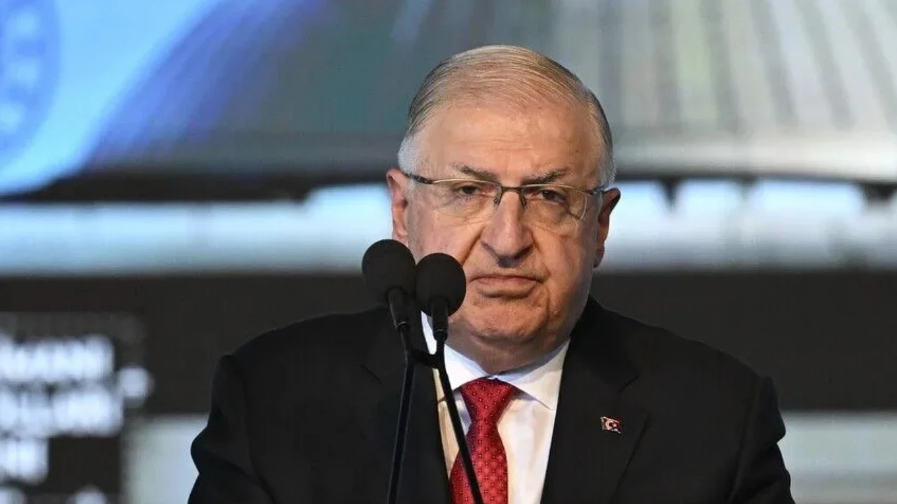 Bakan Güler rotayı çizdi: Hava savunması ve balistik füzeye öncelik verecek