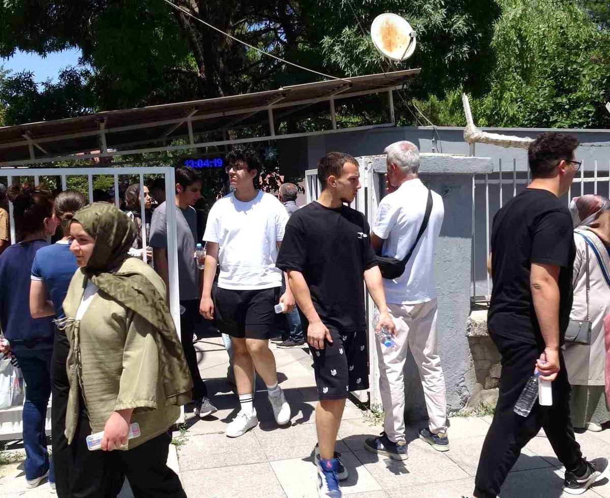 Malatya'da TYT sorunsuz tamamlandı